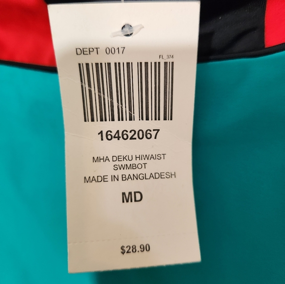 My hero academia swimsuit set. - Picture 11 of 11